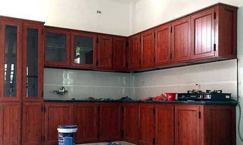Tủ bếp nhôm Xingfa đẹp màu giả gỗ