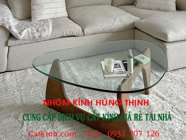 Tổng Hợp 5 Tiệm Cắt Kính Mặt Bàn Quận 4, TP.HCM Giá Rẻ, Chuyên Nghiệp Nhất 2 giá cắt kính mặt bàn Quận 4 Tphcm