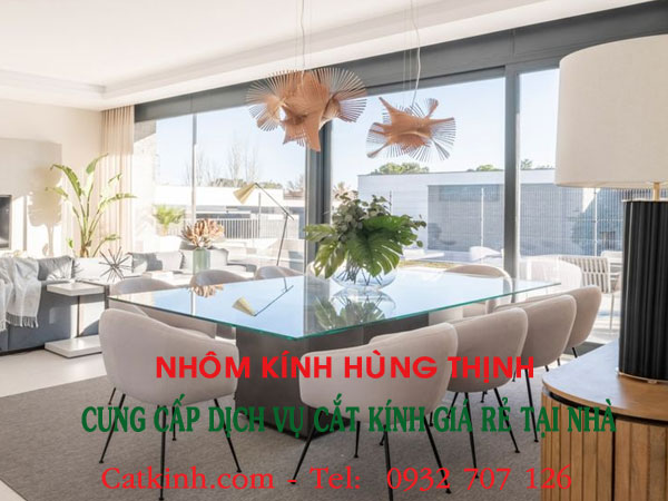 Giới thiệu Tiệm cắt kính mặt bàn Quận 6 Tphcm tại nhà uy tín, giá rẻ hàng đầu ở đây 1 cắt kính mặt bàn Quận 6 Tphcm