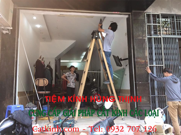 7 nơi chuyên nhận sửa cửa kính tận nhà giá rẻ, chuyên nghiệp hàng đầu tại Tphcm 1 sửa cửa kính tận nhà
