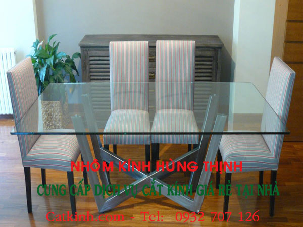 Giảm Sốc 30%: Báo Giá Cắt Kính Mặt Bàn Quận 11 Rẻ Nhất Năm 2026! 1 cắt kính mặt bàn Quận 11