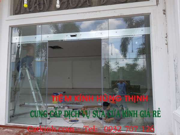 Giảm Sốc 30%: Trọn Gói Sửa Cửa Kính Phường Sài Gòn Tận Nhà Chuyên Nghiệp – Cơ Hội Duy Nhất Hôm Nay! 2 sua-cua-kinh-phuong-sai-gon