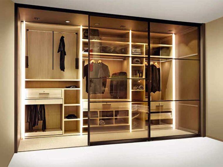 Giá kính cường lực màu trà 2026 và 3 biến số gây sốc ảnh hưởng đến túi tiền của bạn Giá kính cường lực màu trà 2026 và 3 biến số gây sốc ảnh hưởng đến túi tiền của bạn